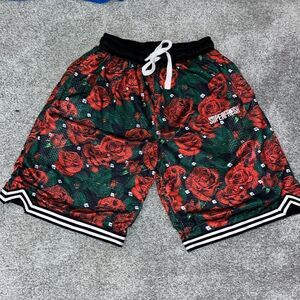 Super Fresh Superfresh Limited Edition Release roses lined basketball shorts XL